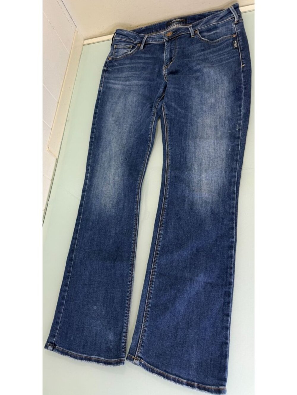 Silver Jeans Avery Slim Boot Women's 31 x 31 Dark Wash Blue Stretch Denim Y2K